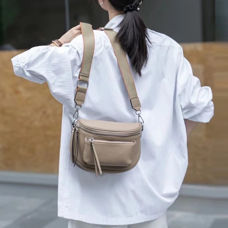กระเป๋าสะพายข้างหนังวัวแท้ Saddle Bag ดีไซน์แฟชั่น พร้อมลุยทุกวัน! - Image 11