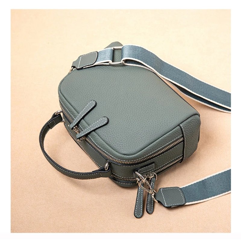 กระเป๋าหนังวัวแท้ TOGO ดีไซน์ Shell สวยหรู พร้อม 2 สายสะพาย! - Image 4