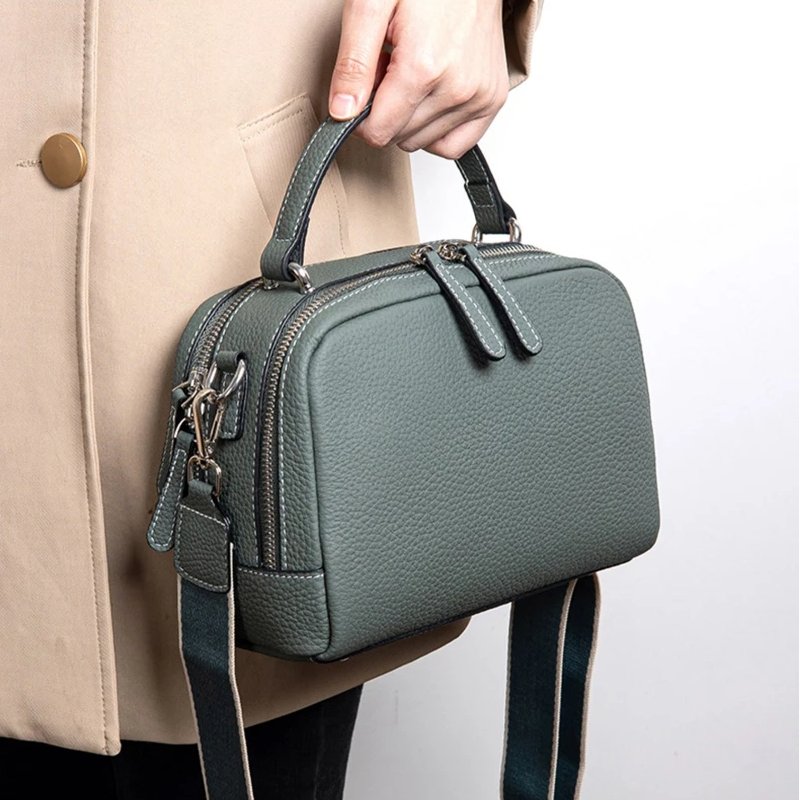 กระเป๋าหนังวัวแท้ TOGO ดีไซน์ Shell สวยหรู พร้อม 2 สายสะพาย! - Image 19