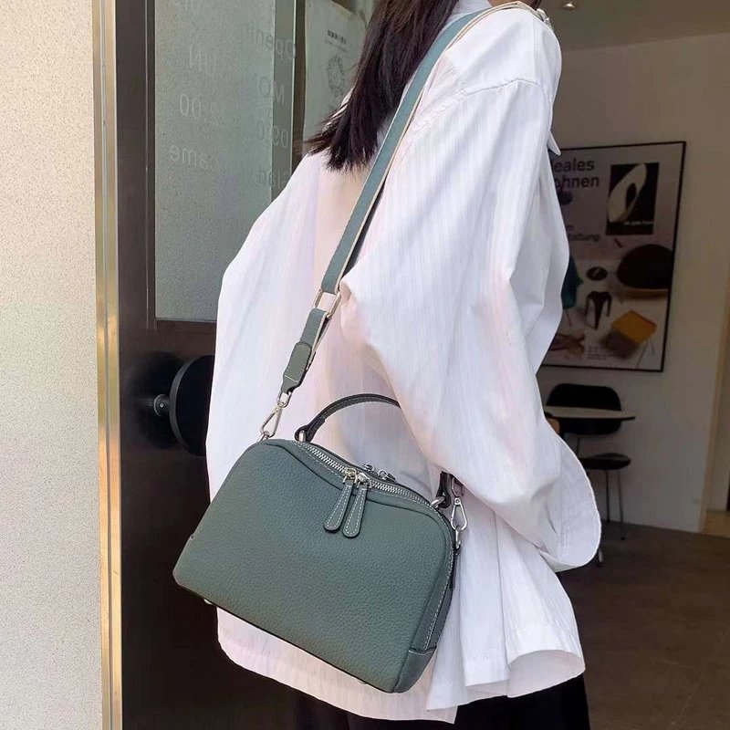 กระเป๋าหนังวัวแท้ TOGO ดีไซน์ Shell สวยหรู พร้อม 2 สายสะพาย! - Image 9