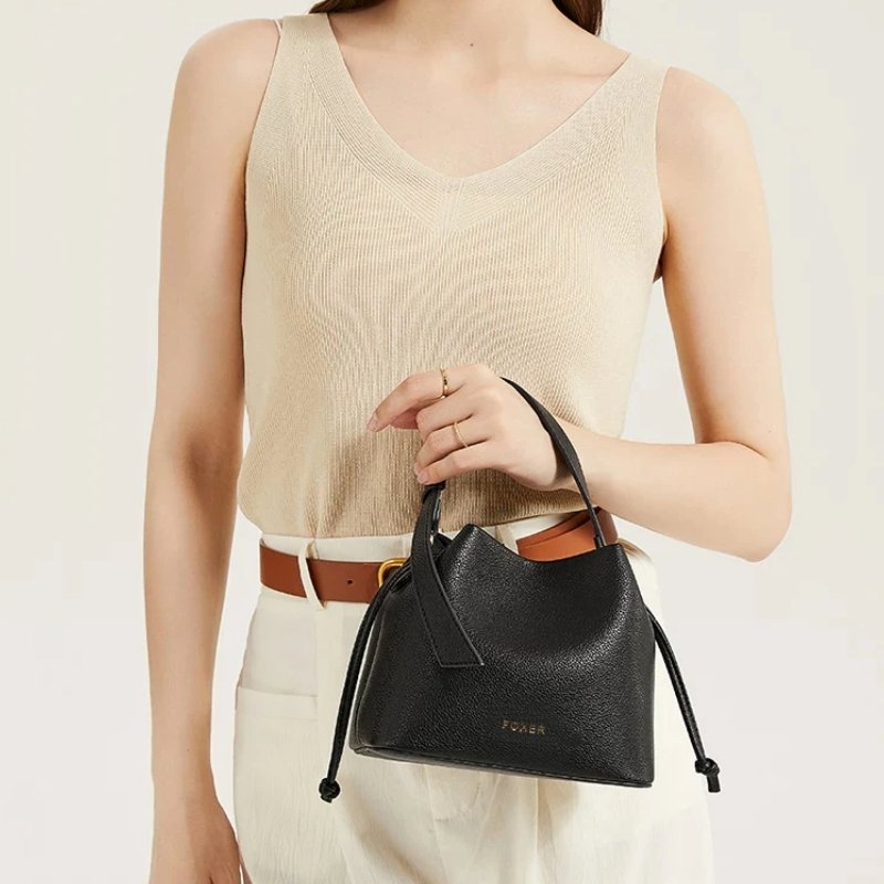 กระเป๋าถือดีไซน์คลาสสิก วัสดุ PU คุณภาพพรีเมียม สวยหรู แมทช์ได้ทุกสไตล์! - Image 10