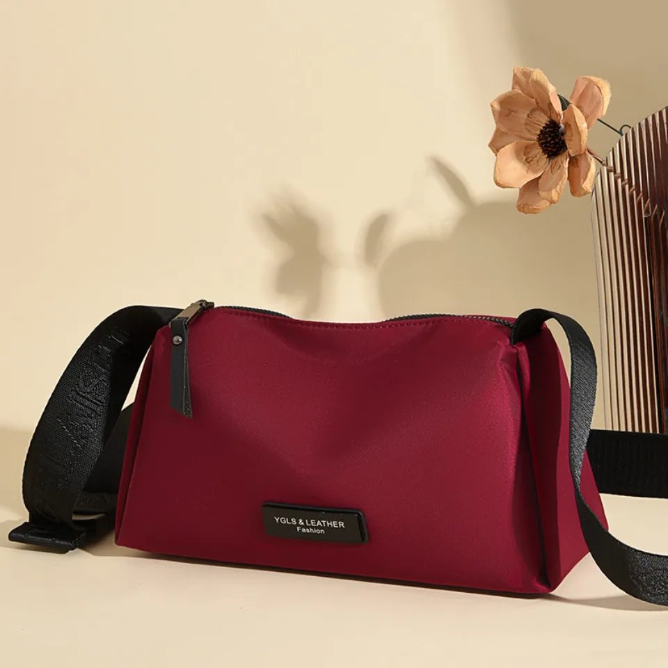 กระเป๋าสะพายข้างผ้า Oxford ดีไซน์สปอร์ต น้ำหนักเบา สายสะพายกว้าง สะดวกสบายทุกการใช้งาน! - Image 3