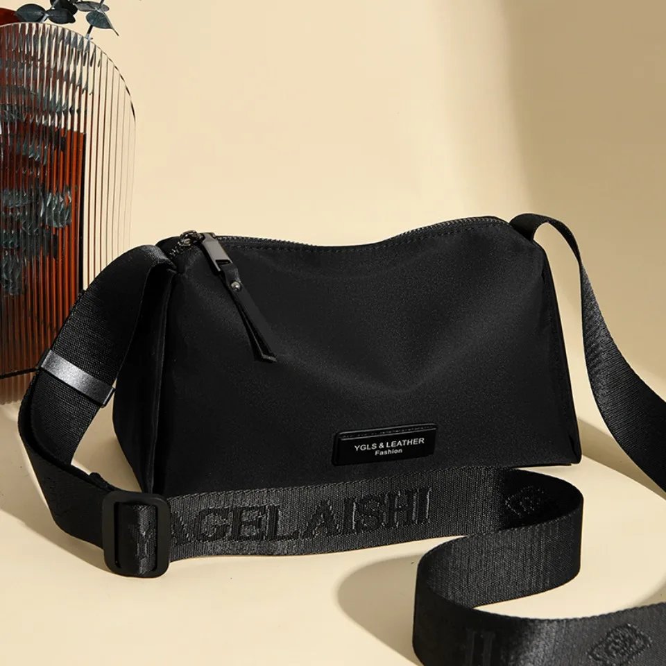 กระเป๋าสะพายข้างผ้า Oxford ดีไซน์สปอร์ต น้ำหนักเบา สายสะพายกว้าง สะดวกสบายทุกการใช้งาน! - Image 9