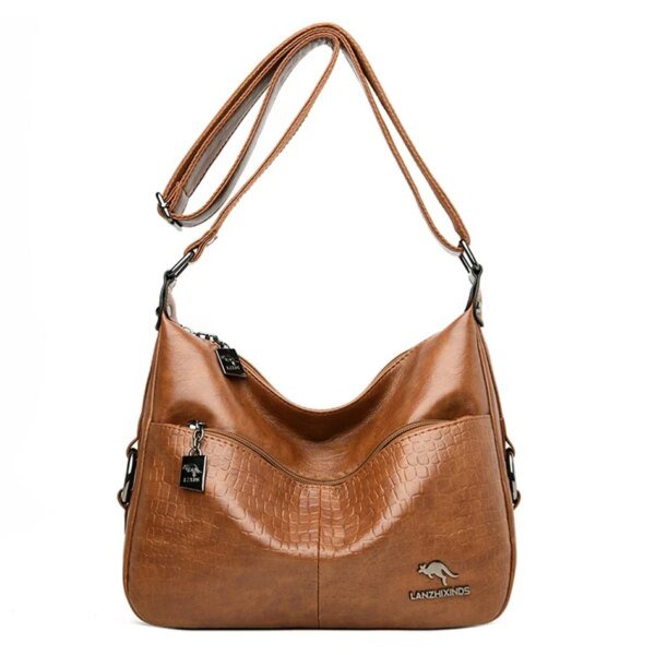 กระเป๋าสะพายดีไซน์หรูหรา เติมเต็มความมั่นใจในทุกสไตล์ โดดเด่นด้วยคุณภาพที่เหนือกว่า มอบความสะดวกสบายและดูดีในทุกโอกาส