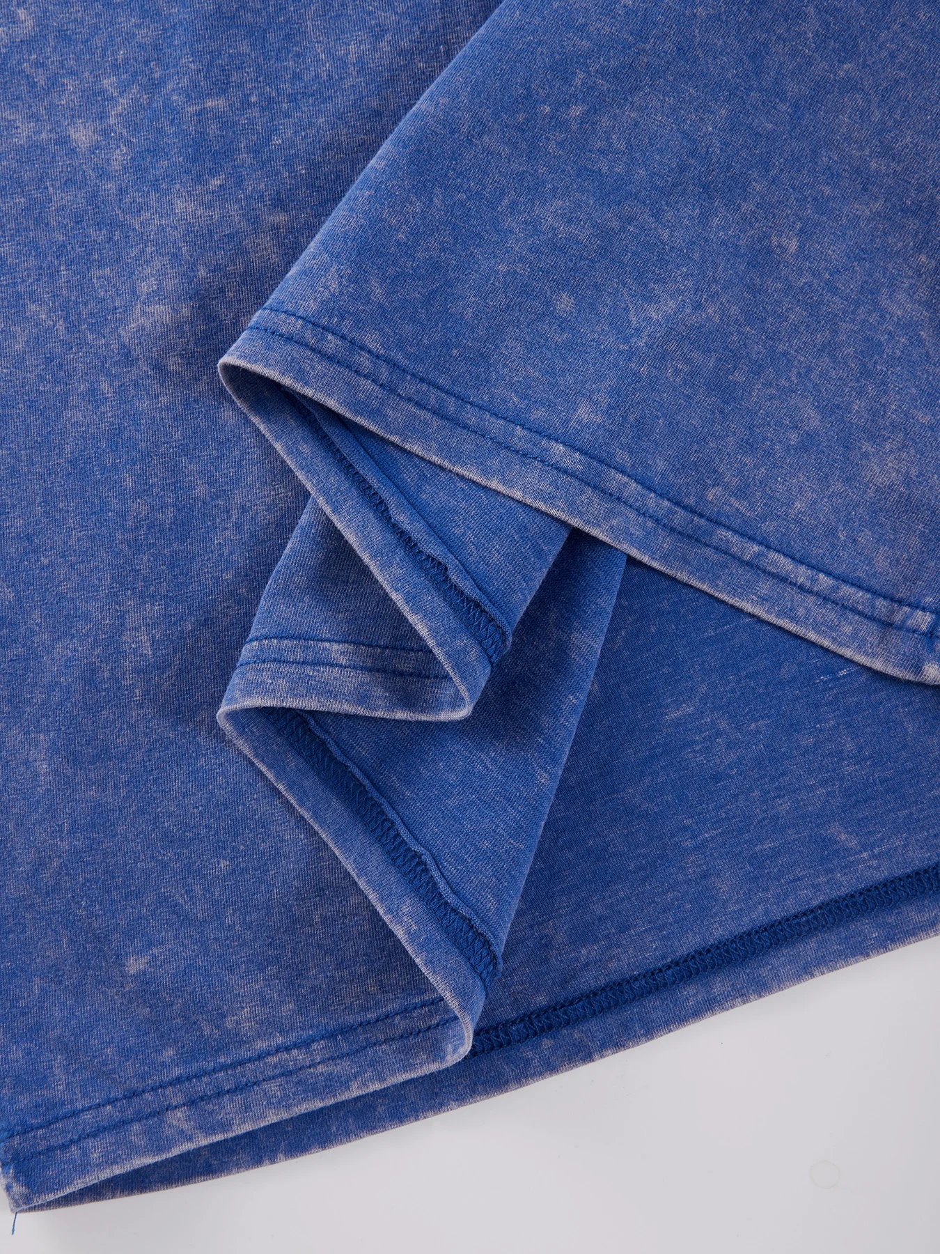 เสื้อยืดผ้าฝ้ายลาย "The Treating Doctor" ดีไซน์เรโทรสุดเท่ ใส่สบาย ระบายอากาศดีเยี่ยม พร้อมเติมเต็มลุคให้มีเอกลักษณ์ไม่ซ้ำใคร - Image 5