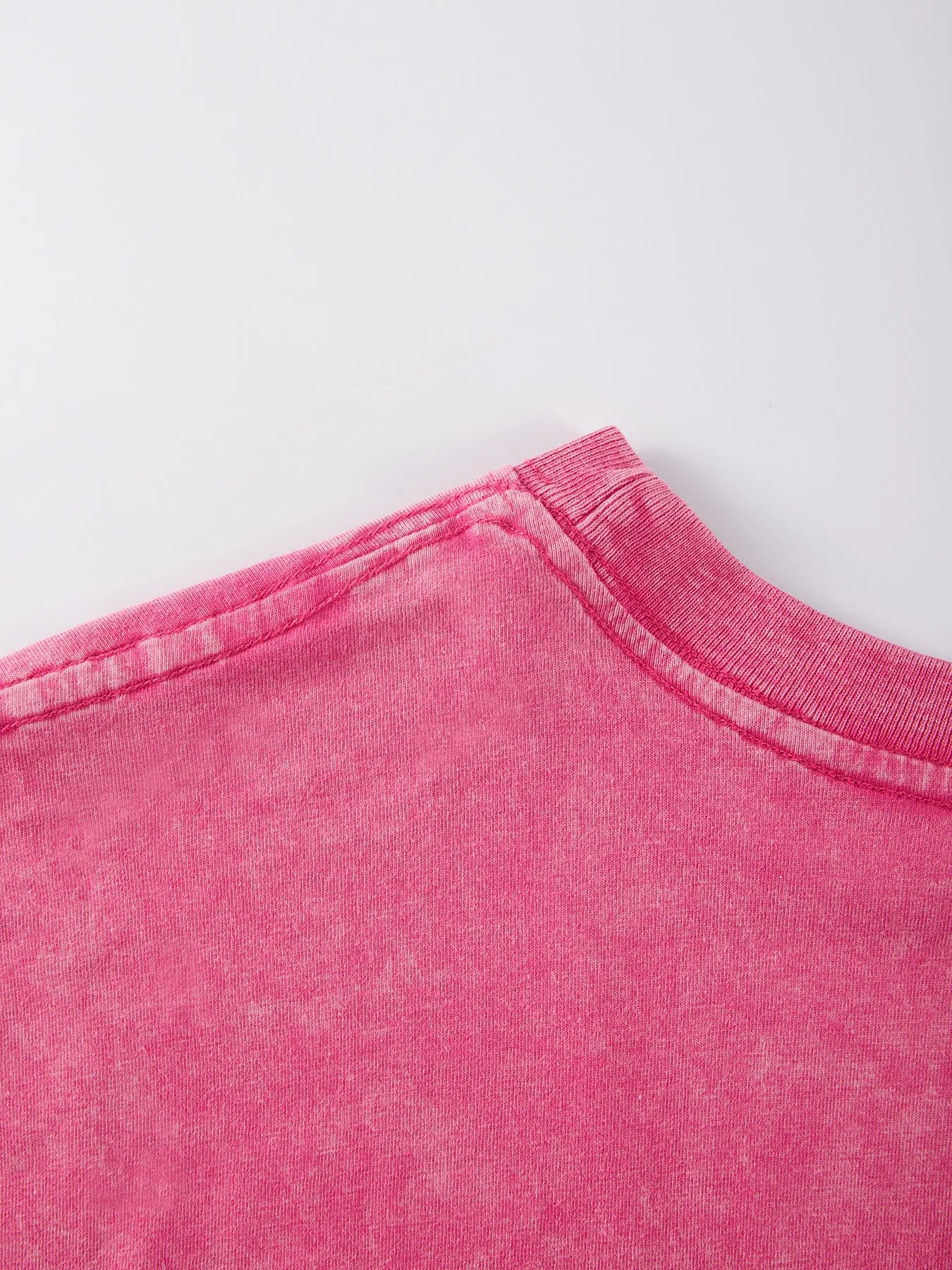 เสื้อยืดสไตล์วินเทจผ้าฝ้าย 100% พิมพ์ลายสวนส้มสีสันสดใส สวมใส่สบาย ระบายอากาศดี เหมาะสำหรับผู้ที่รักความสดใสและมีสไตล์ - Image 2