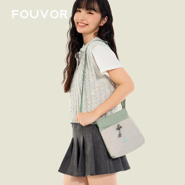 กระเป๋าสะพายข้าง Fouvor ดีไซน์เรียบง่าย เบา ทนทาน จุครบทุกของจำเป็น เหมาะทุกไลฟ์สไตล์