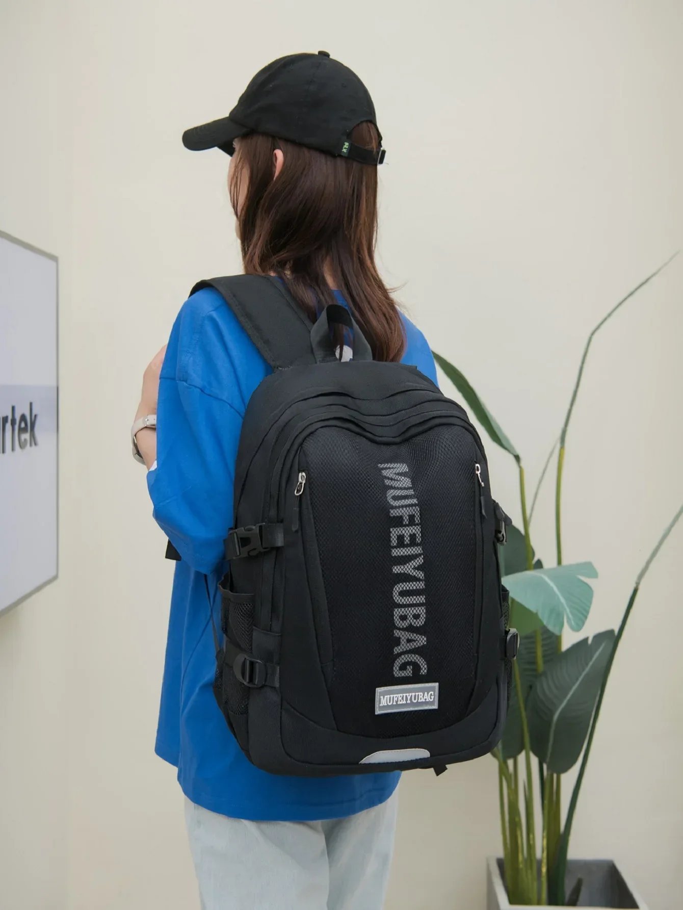 กระเป๋าเป้สะพายหลังกันน้ำความจุสูงแบบใหม่สำหรับโรงเรียนมัธยมต้นมัธยมและมหาวิทยาลัยกระเป๋านักเรียนกระเป๋าเดินทาง