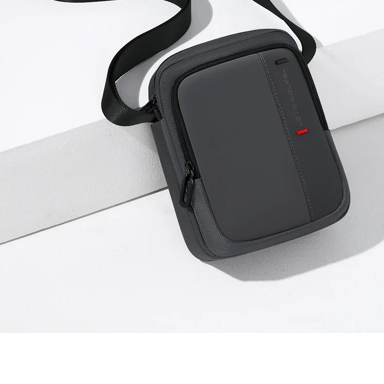 กระเป๋าสะพายข้างสำหรับผู้ชาย กันน้ำ น้ำหนักเบา ดีไซน์เรียบง่ายทันสมัย พร้อมช่องป้องกันขโมย มอบความสะดวกสบายและปลอดภัยในทุกการเดินทาง