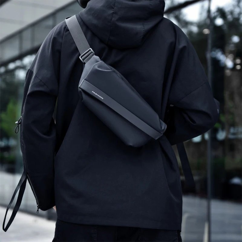 กระเป๋าคาดอกดีไซน์เท่ ทันสมัย วัสดุ PU กันน้ำ จุของได้เยอะ เหมาะกับทุกสไตล์ มอบความคล่องตัวและดูดีในทุกวัน - Image 2